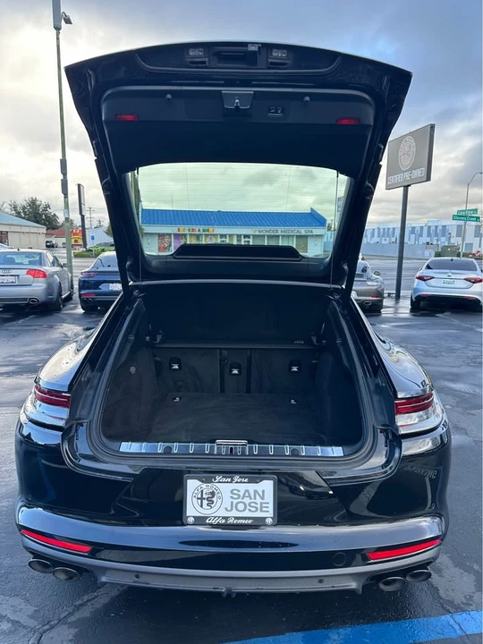 2021 Porsche 971 Panamera - Image 16 of 20
