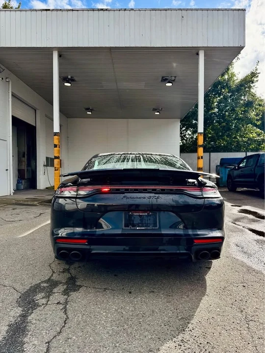 2021 Porsche 971 Panamera GTS - Image 4 of 11