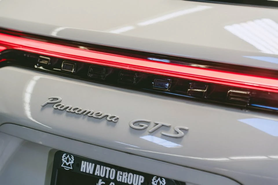 2021 Porsche 971 Panamera GTS - Image 7 of 12