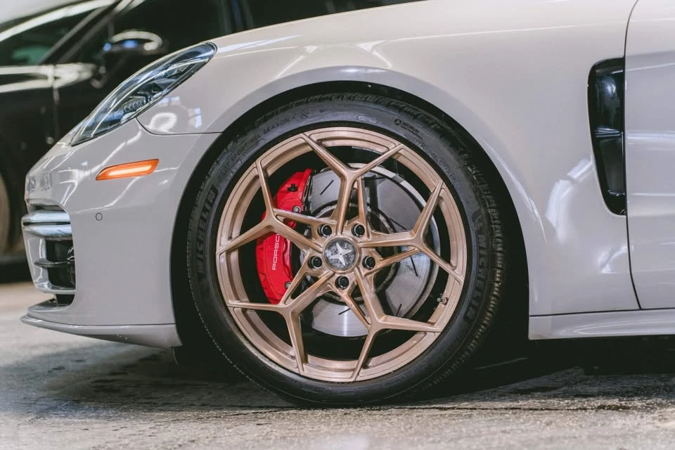 2021 Porsche 971 Panamera GTS - Image 5 of 12