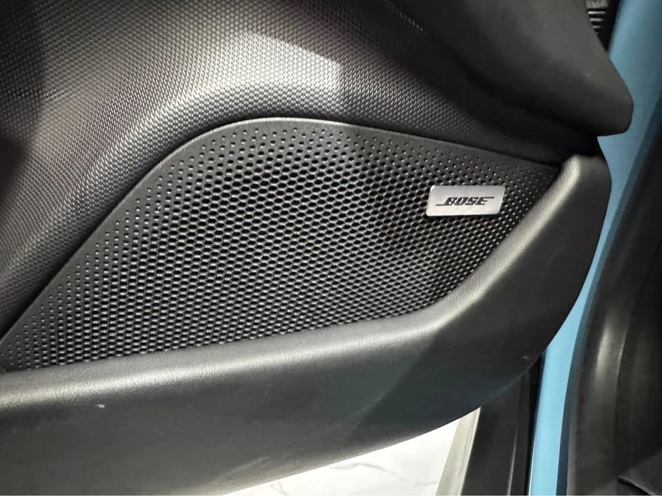 2021 Porsche Taycan - Image 10 of 10