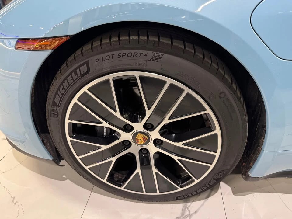 2021 Porsche Taycan - Image 3 of 10
