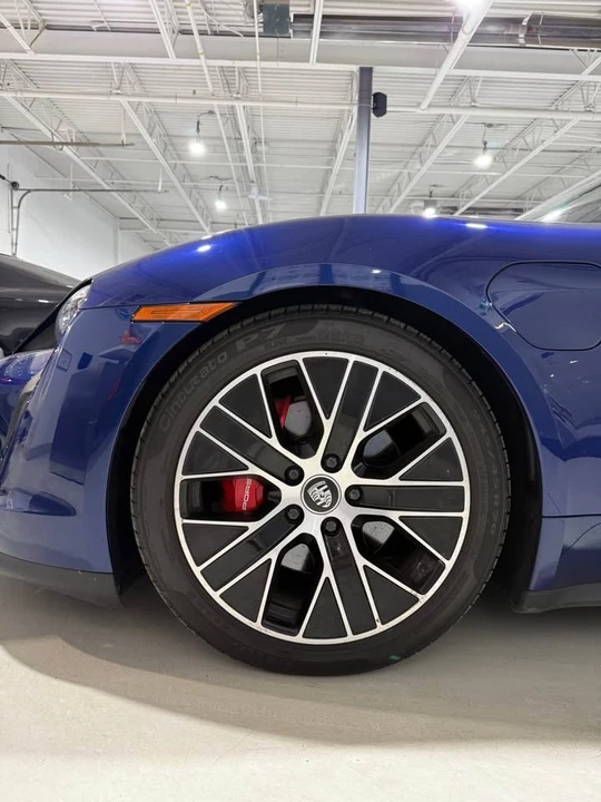 2021 Porsche Taycan 4S - Image 5 of 9