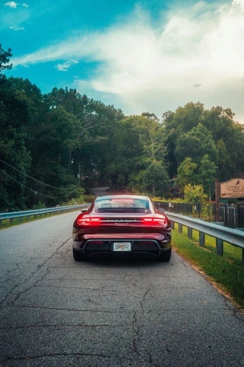 2021 Porsche Taycan - Image 4 of 20