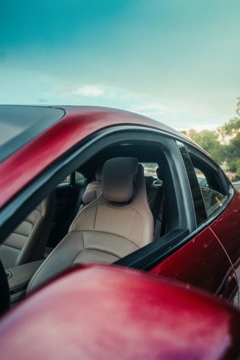 2021 Porsche Taycan - Image 14 of 20
