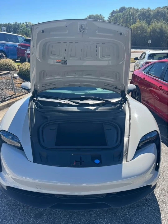 2021 Porsche Taycan - Image 11 of 11