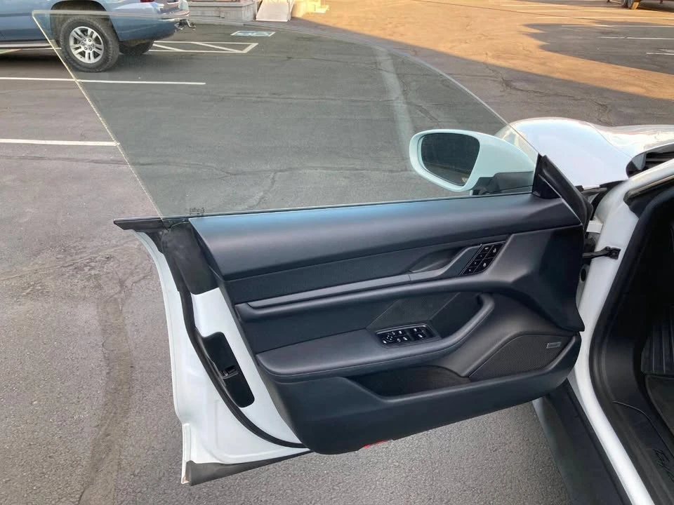 2021 Porsche Taycan - Image 13 of 18