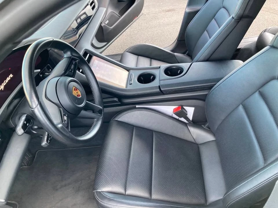 2021 Porsche Taycan - Image 8 of 18
