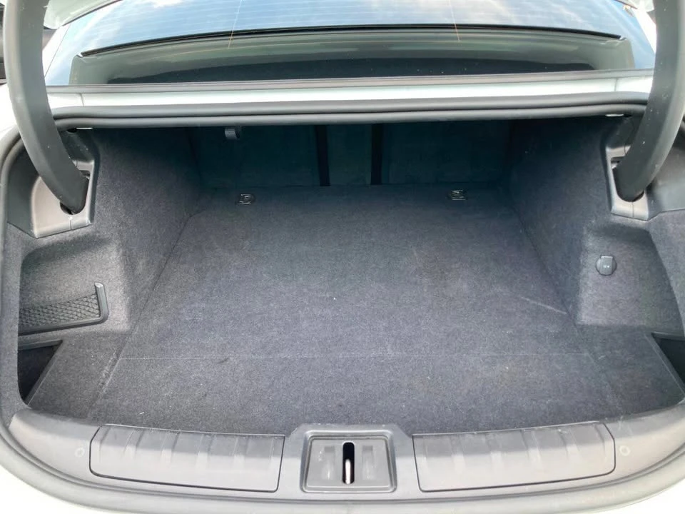 2021 Porsche Taycan - Image 17 of 18