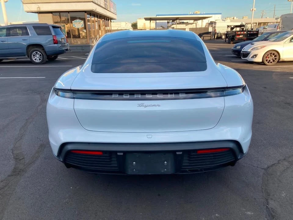 2021 Porsche Taycan - Image 7 of 18