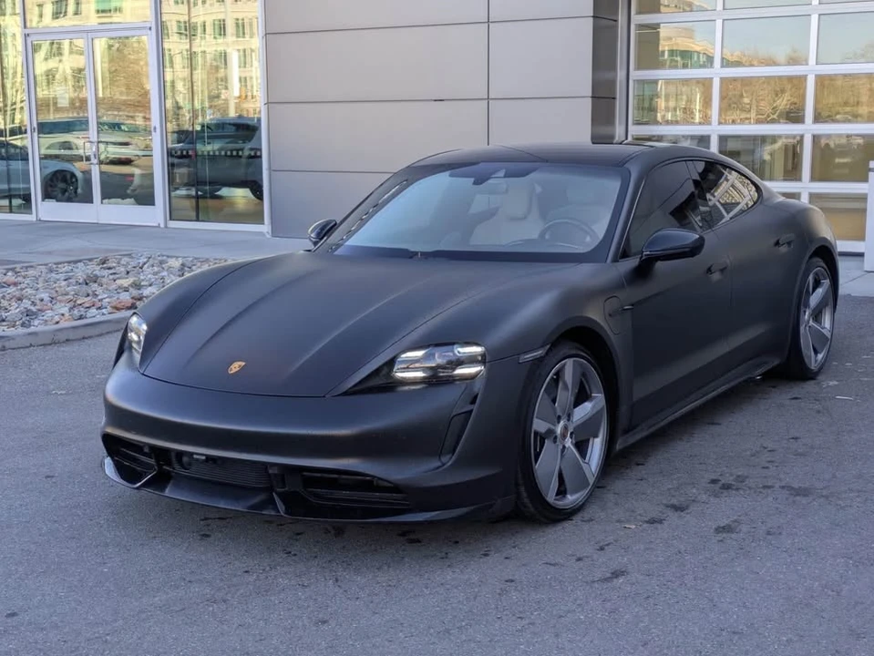 2021 Porsche Taycan - Image 7 of 18