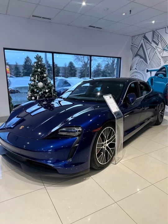 2021 Porsche Taycan - Image 2 of 4