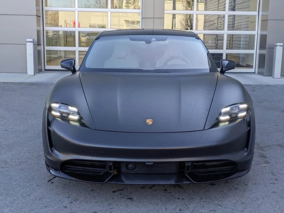 2021 Porsche Taycan - Image 8 of 18