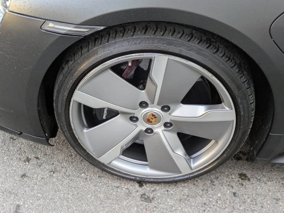 2021 Porsche Taycan - Image 18 of 18