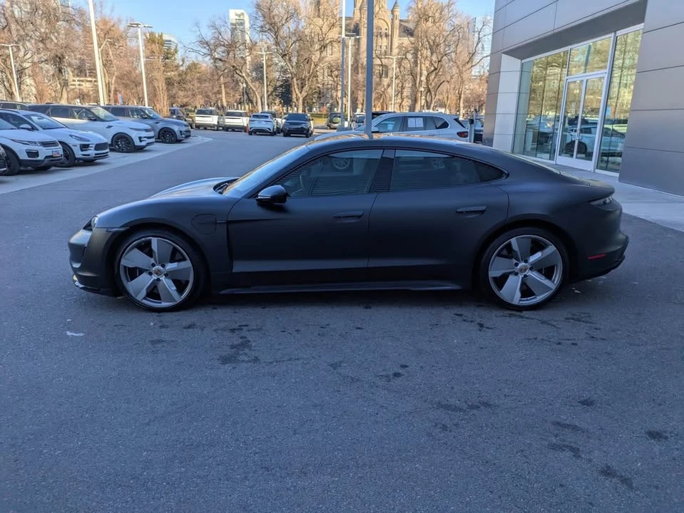 2021 Porsche Taycan - Image 6 of 18