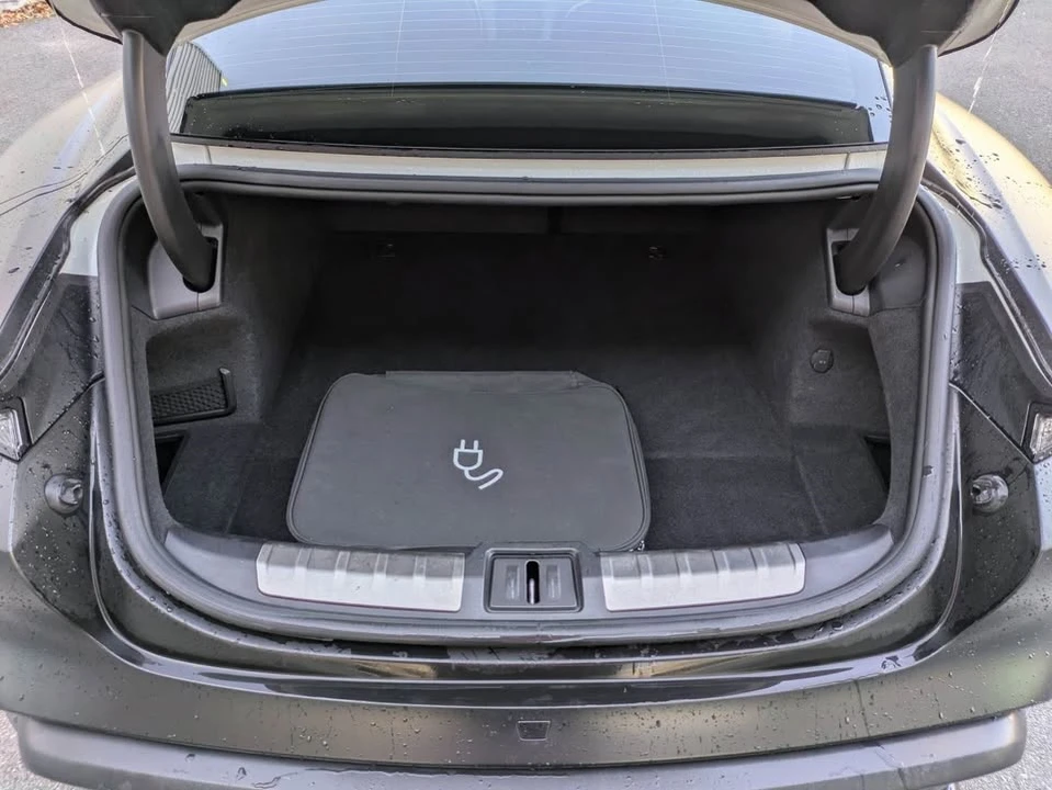 2021 Porsche Taycan - Image 17 of 18