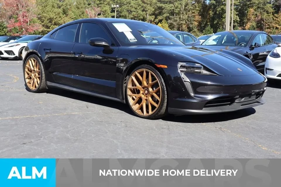 2021 Porsche Taycan - Image 11 of 14