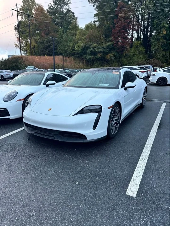 2021 Porsche Taycan 4S - Image 2 of 7