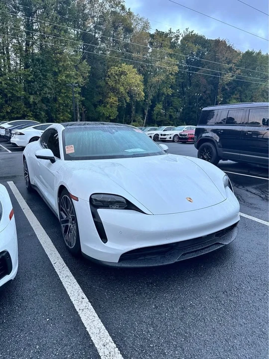 2021 Porsche Taycan 4S - Image 3 of 7