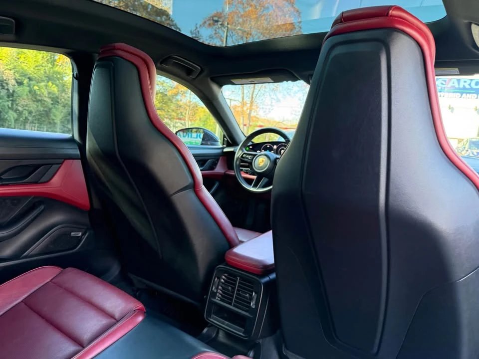 2021 Porsche Taycan 4S - Image 16 of 20
