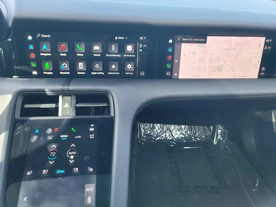 2021 Porsche Taycan 4S - Image 16 of 16