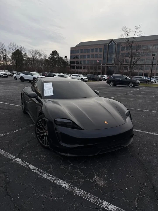 2021 Porsche Taycan 4S - Image 2 of 7