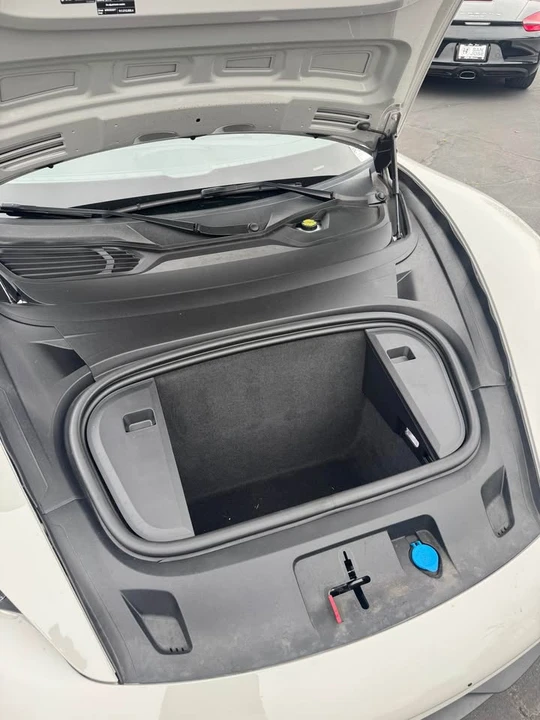 2021 Porsche Taycan 4S - Image 15 of 15