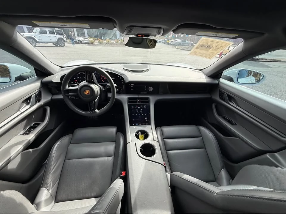 2021 Porsche Taycan 4S - Image 5 of 11