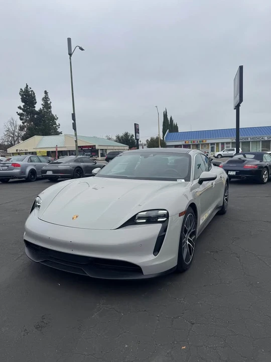 2021 Porsche Taycan 4S - Image 2 of 15