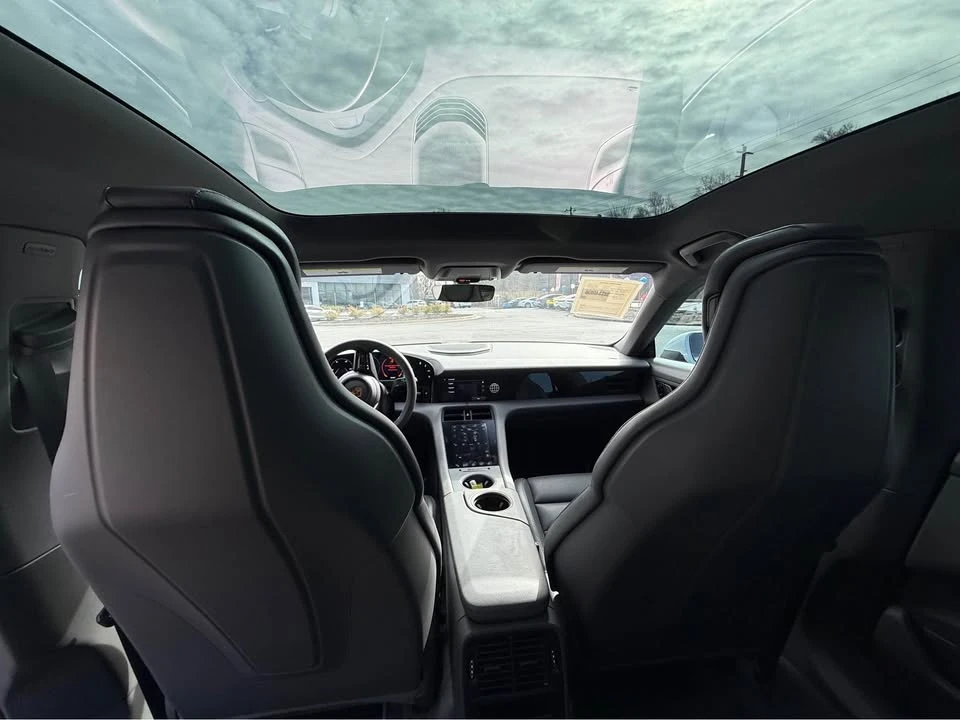 2021 Porsche Taycan 4S - Image 4 of 11