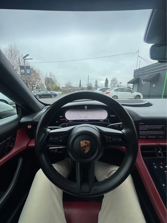 2021 Porsche Taycan 4S - Image 11 of 15