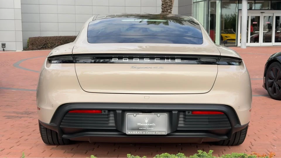 2021 Porsche Taycan 4S - Image 5 of 20
