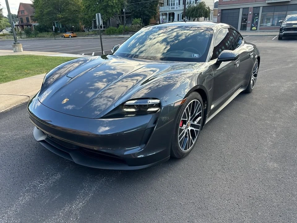 2021 Porsche Taycan 4S - Image 2 of 3