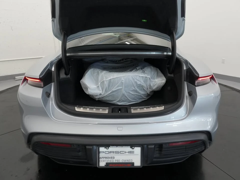 2021 Porsche Taycan 4S - Image 8 of 20