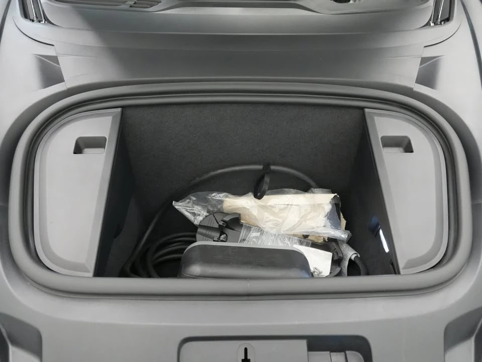 2021 Porsche Taycan 4S - Image 7 of 20