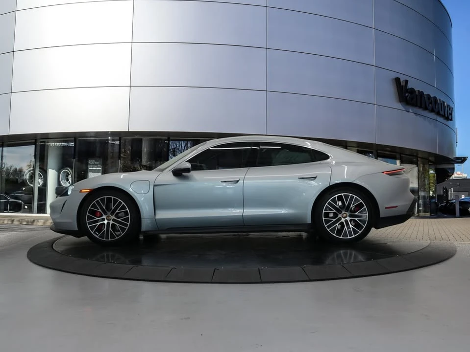 2021 Porsche Taycan 4S - Image 14 of 20