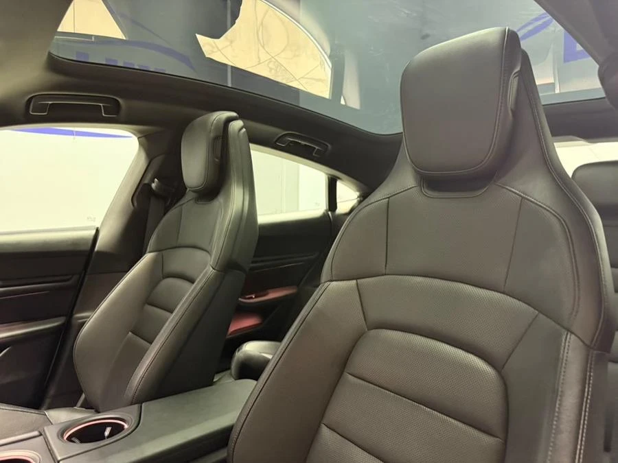 2021 Porsche Taycan 4S - Image 11 of 20
