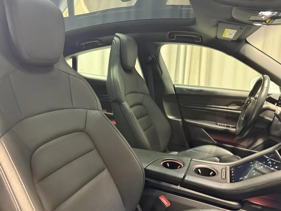 2021 Porsche Taycan 4S - Image 13 of 20