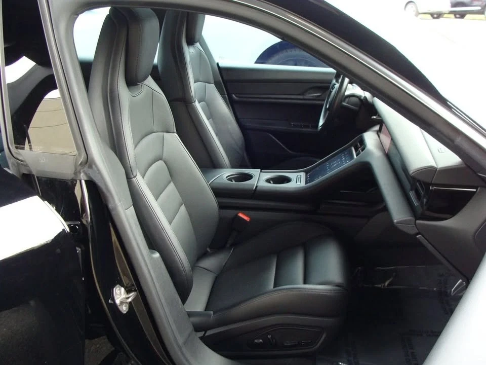 2021 Porsche Taycan 4S - Image 9 of 20