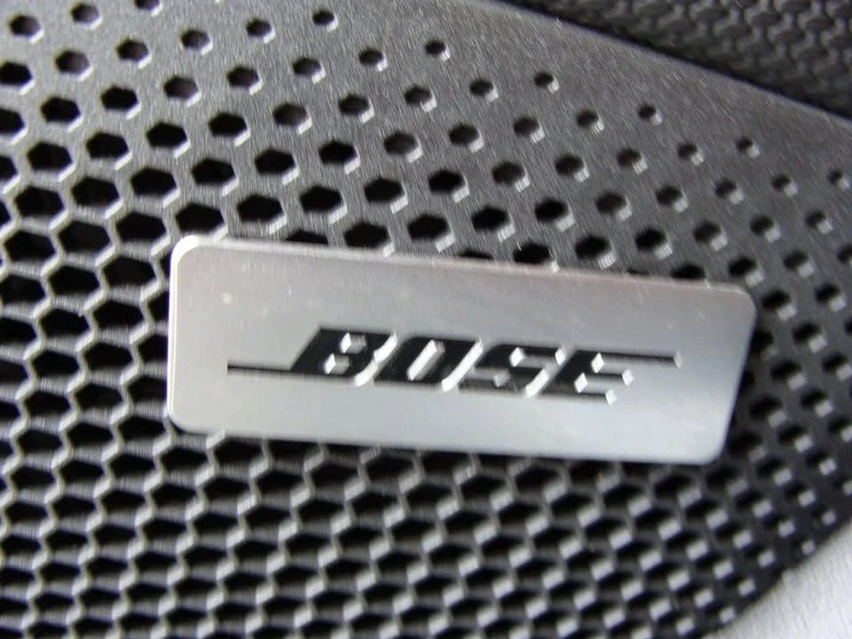 2021 Porsche Taycan 4S - Image 14 of 20