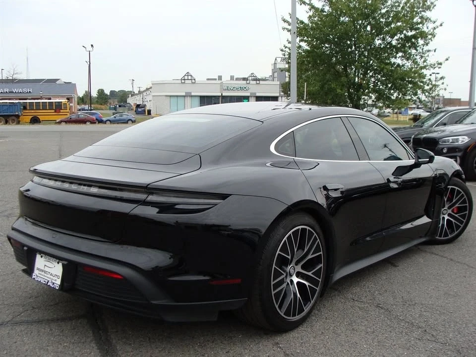 2021 Porsche Taycan 4S - Image 5 of 20