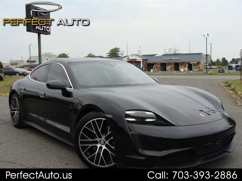 2021 Porsche Taycan 4S - Image 19 of 20
