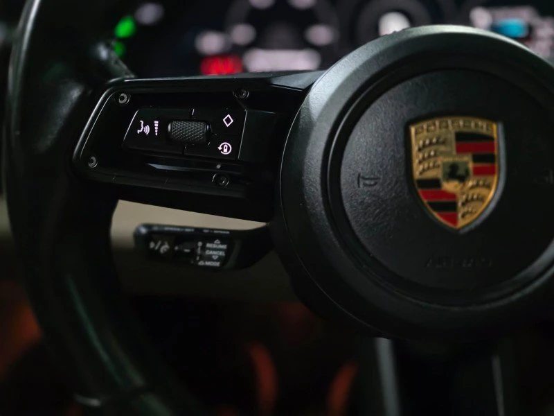 2021 Porsche Taycan 4S - Image 13 of 18