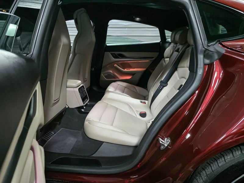 2021 Porsche Taycan 4S - Image 9 of 16