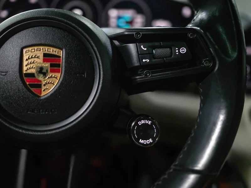 2021 Porsche Taycan 4S - Image 11 of 16