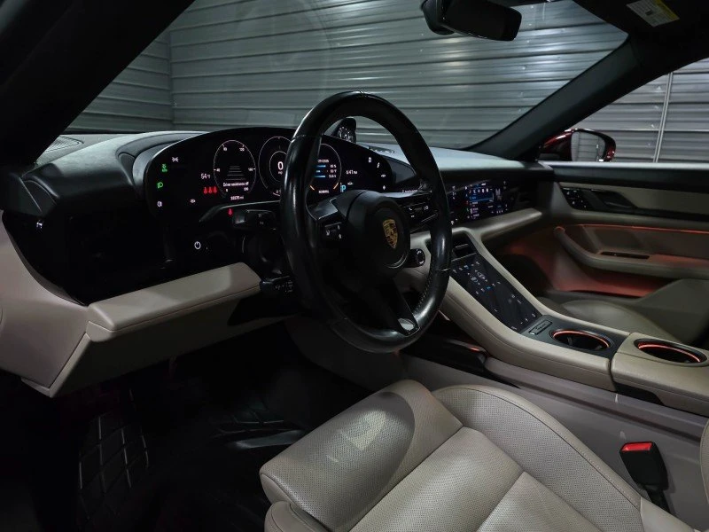 2021 Porsche Taycan 4S - Image 8 of 18