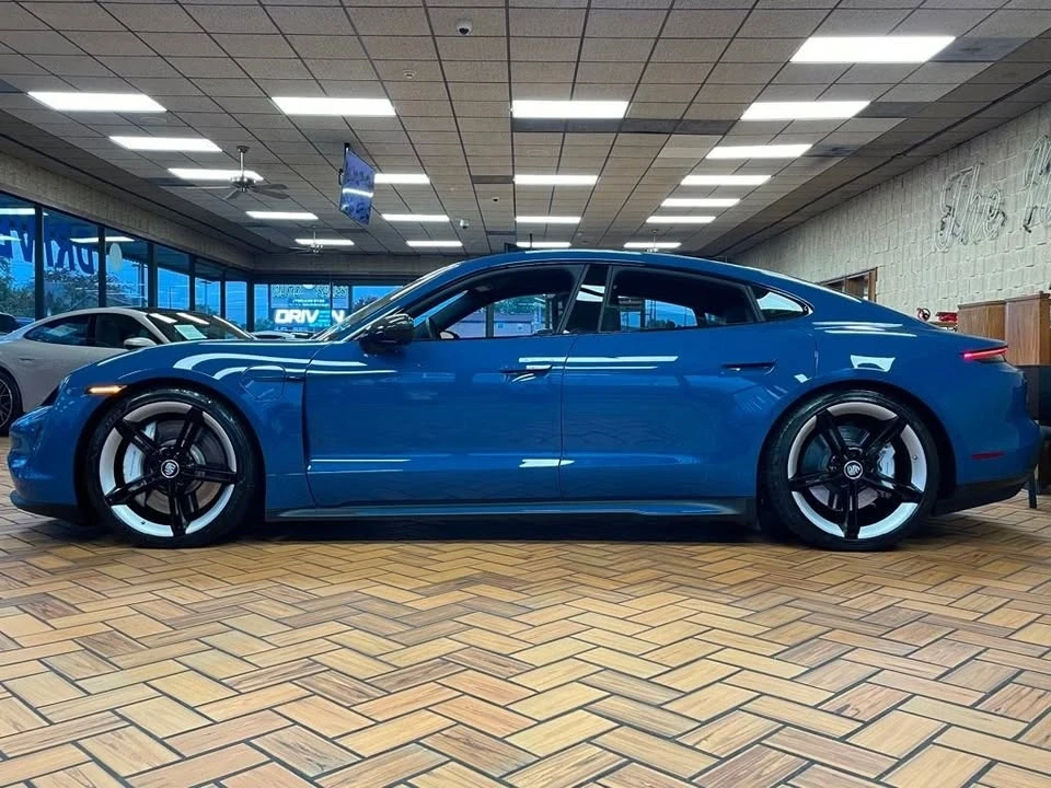 2021 Porsche Taycan 4S - Image 3 of 18