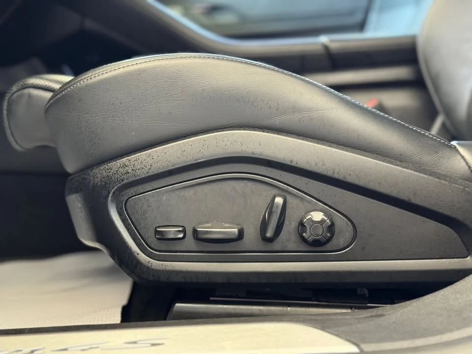 2021 Porsche Taycan 4S - Image 9 of 20