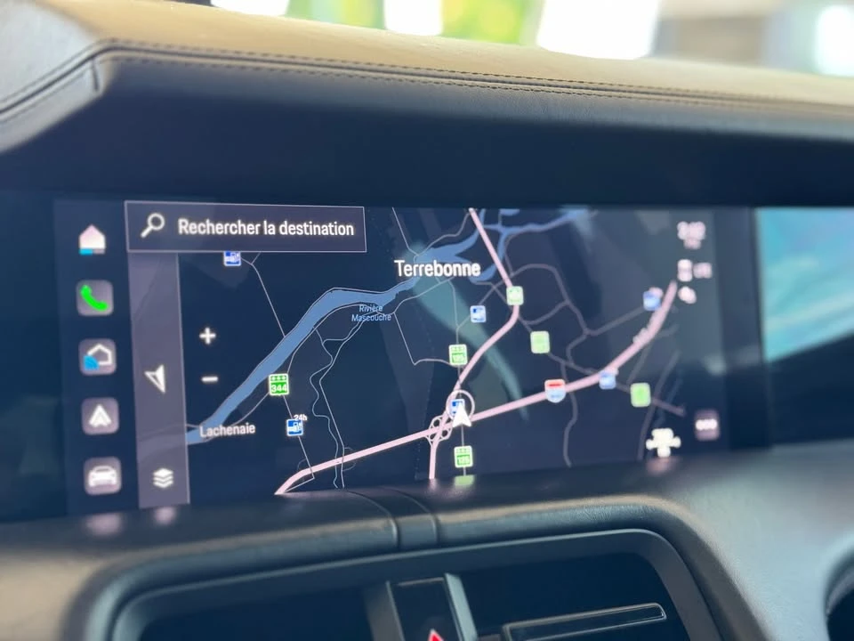 2021 Porsche Taycan 4S - Image 16 of 20