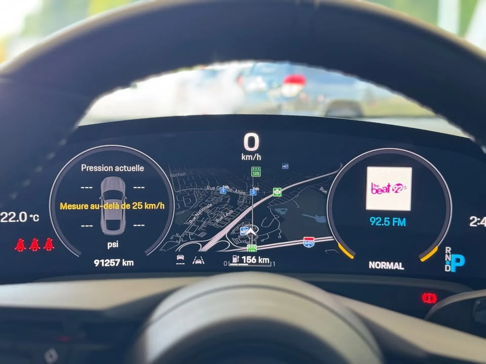 2021 Porsche Taycan 4S - Image 15 of 20